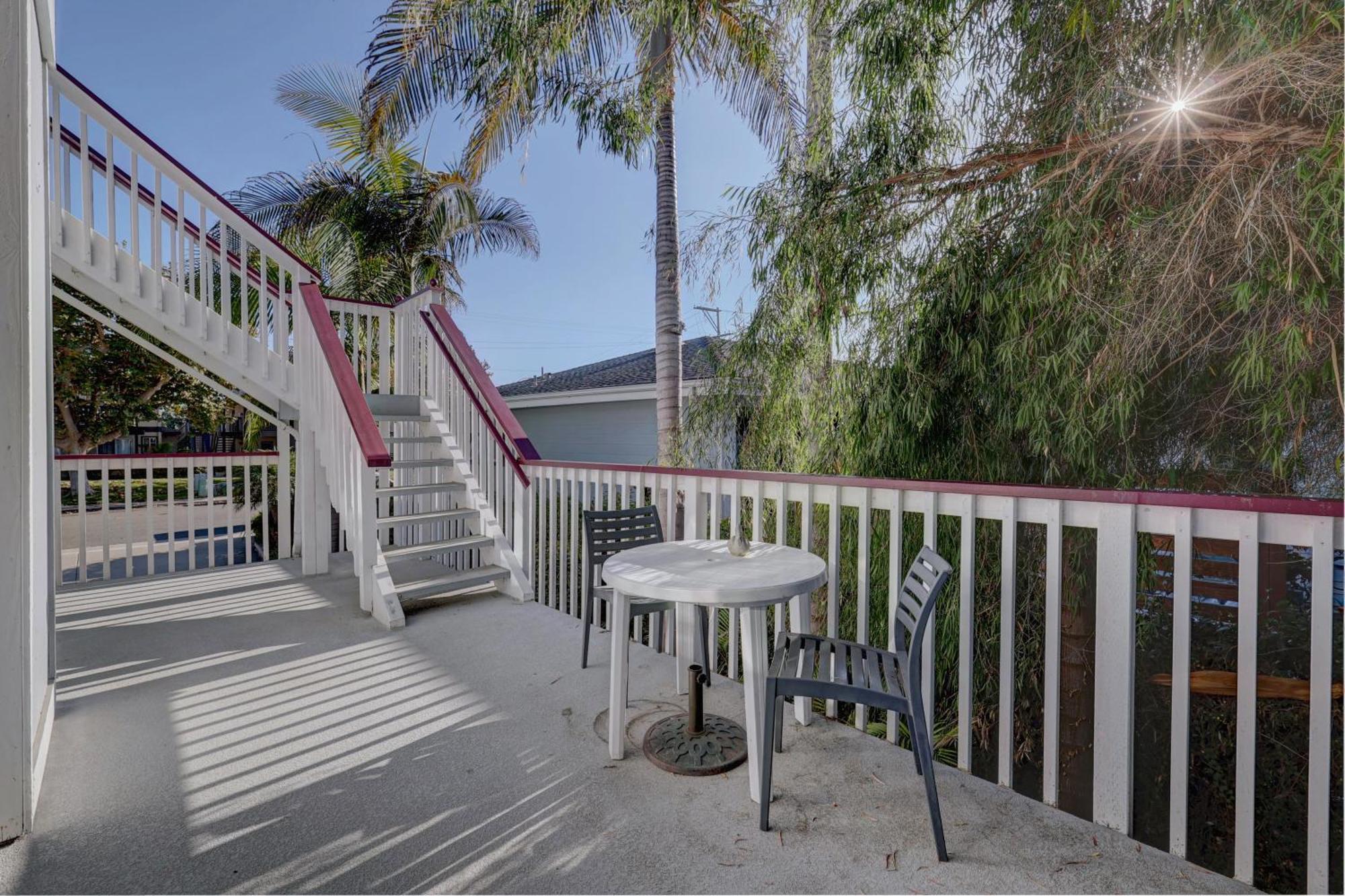 Pelican Cove Inn Carlsbad Bagian luar foto